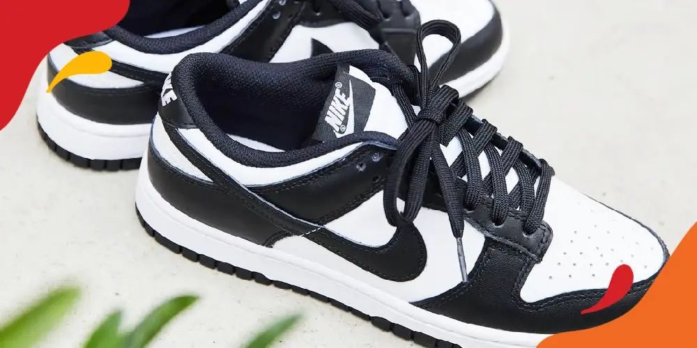sepatu nike dunk low panda